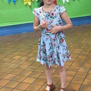 Girl dress